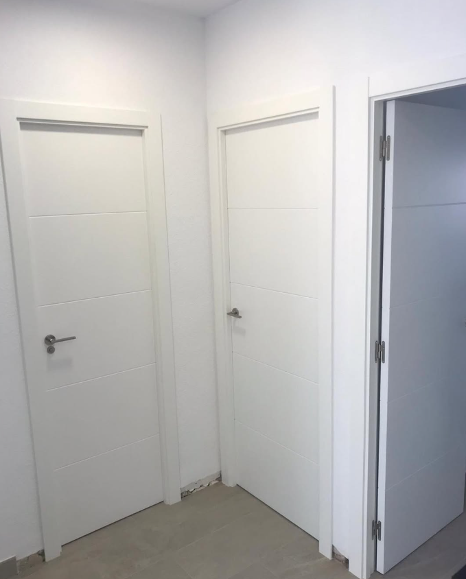 Puertas y Carpintería